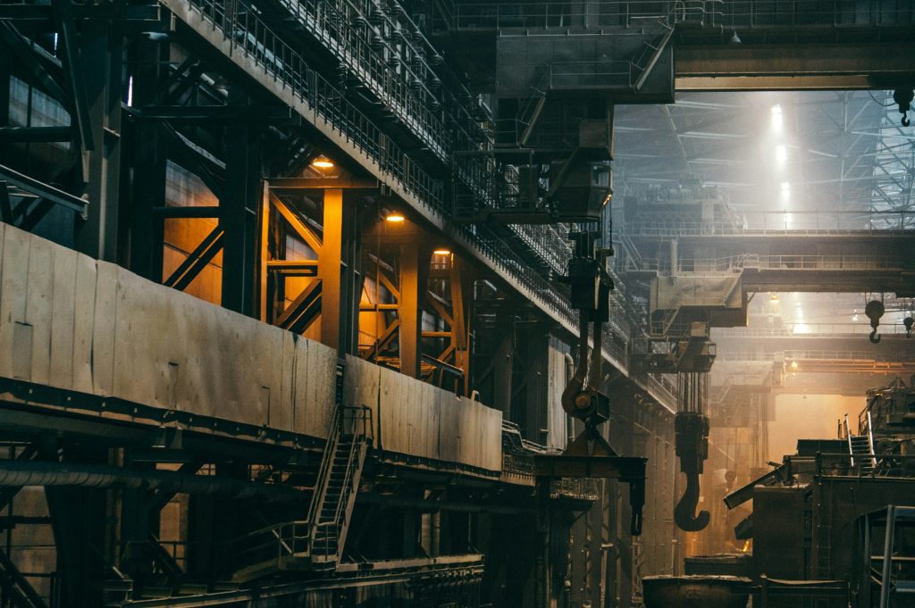 Impacto Da Tecnologia Na Indústria Metalúrgica E Produção De Metais